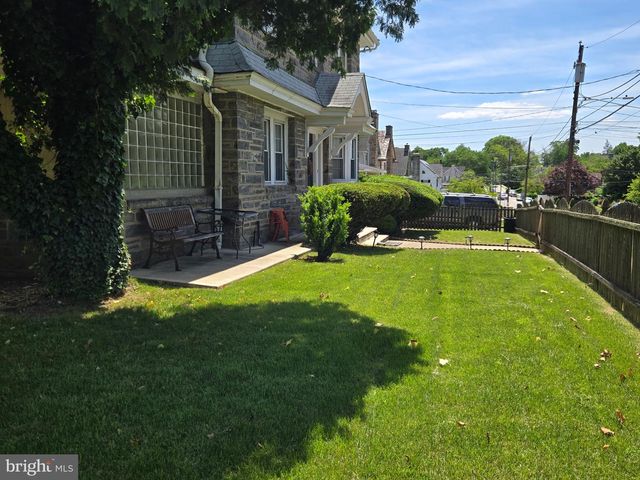 1806 GARRETT RD, Lansdowne, PA 19050