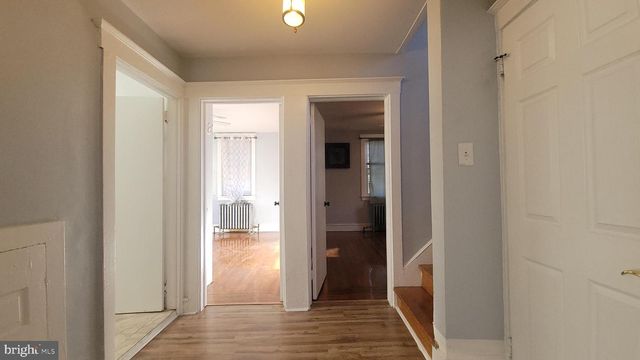 1806 GARRETT RD, Lansdowne, PA 19050