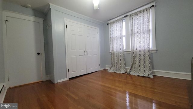 1806 GARRETT RD, Lansdowne, PA 19050