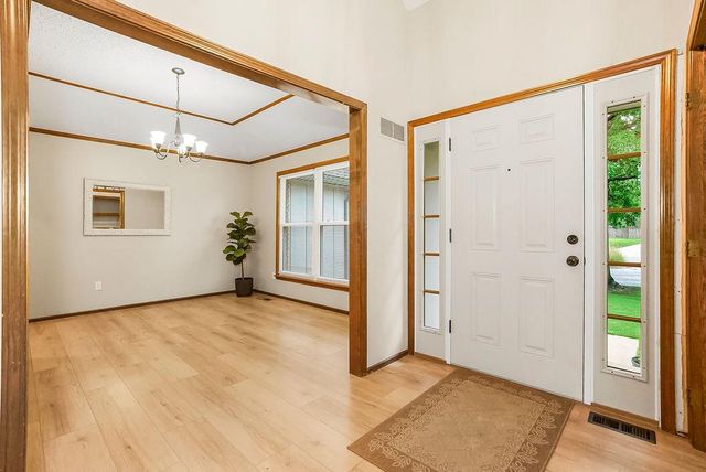 9010 Swarner Drive, Lenexa, KS 66219