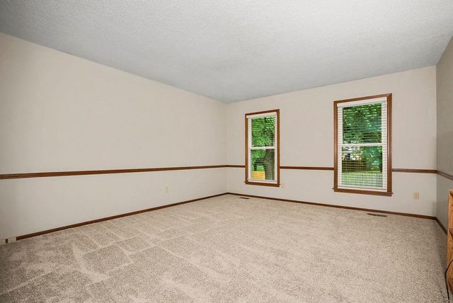 9010 Swarner Drive, Lenexa, KS 66219