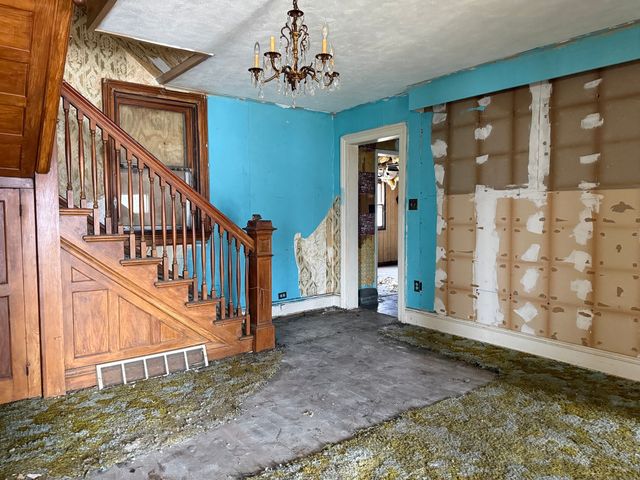 302 E 2nd Street, Prophetstown, IL 61277