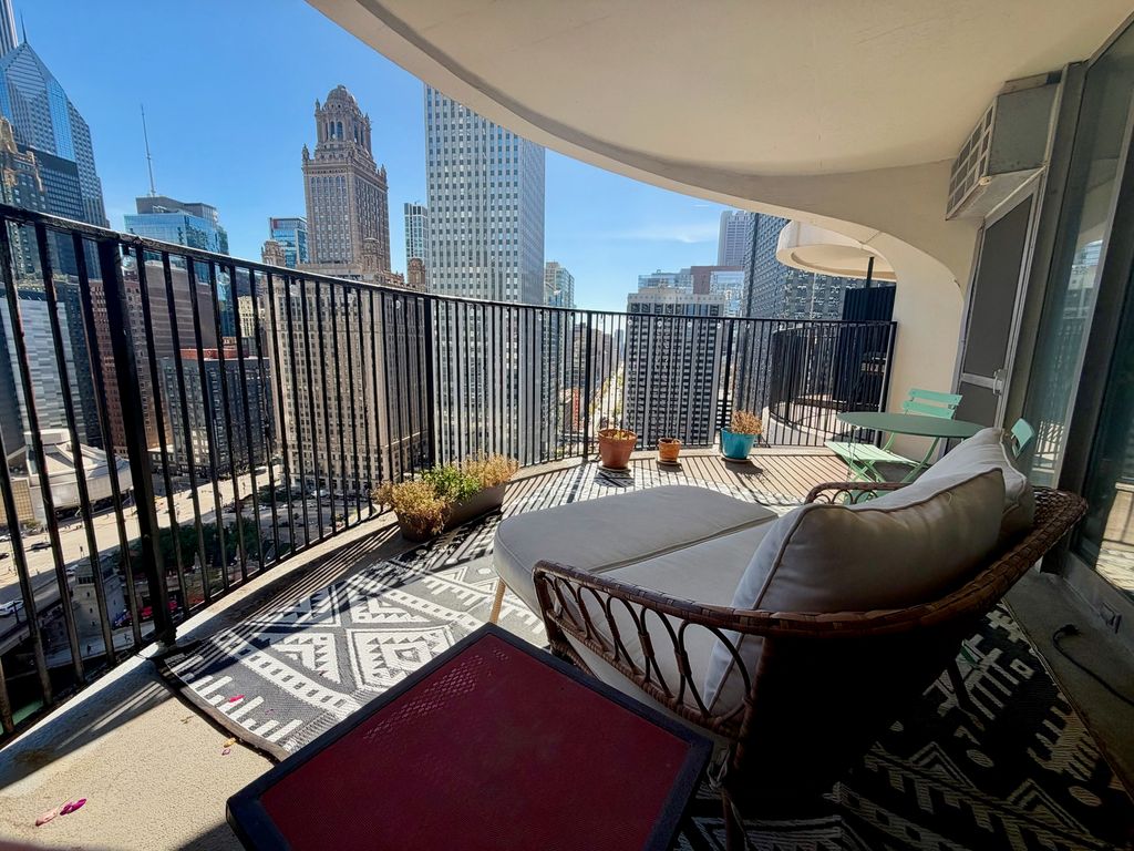 300 N State Street 2332, Chicago, IL 60654 — photo 5