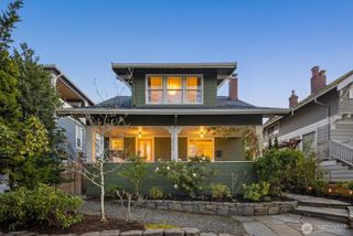 2556 10th Avenue W, Seattle, WA 98119