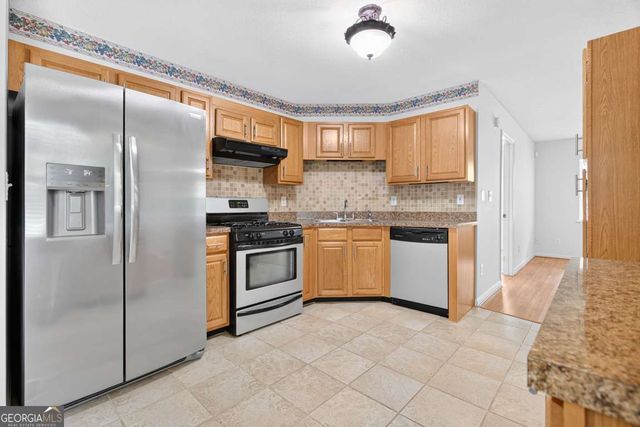 72 Victorian Circle, Dallas, GA 30157
