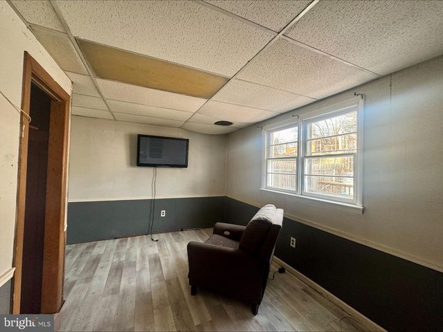 6720 HUNTINGDON ST, Harrisburg, PA 17111