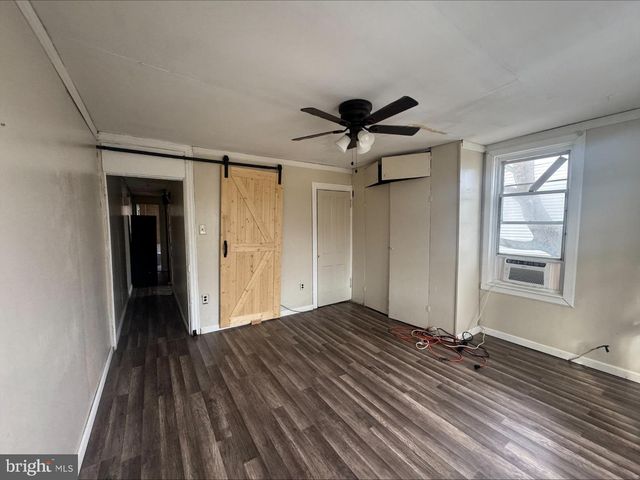 6720 HUNTINGDON ST, Harrisburg, PA 17111