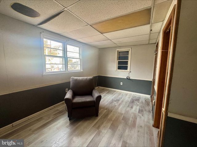 6720 HUNTINGDON ST, Harrisburg, PA 17111