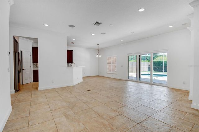 10507 WEYBRIDGE DRIVE, Tampa, FL 33626