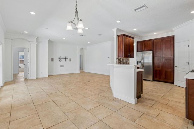 10507 WEYBRIDGE DRIVE, Tampa, FL 33626