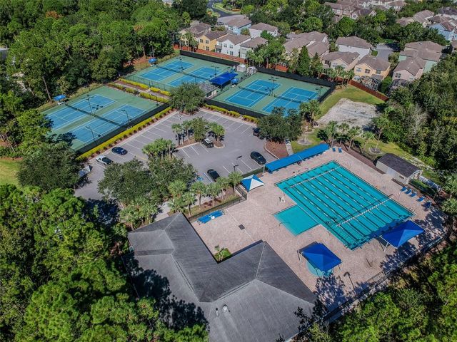 10507 WEYBRIDGE DRIVE, Tampa, FL 33626