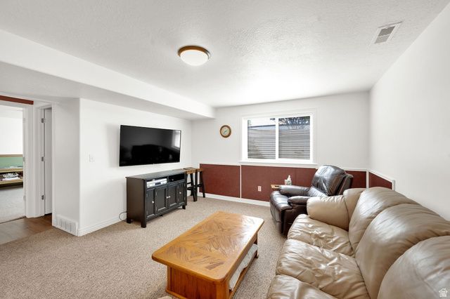 543 E 2300 N, North Ogden, UT 84414