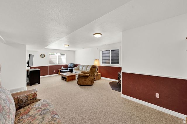 543 E 2300 N, North Ogden, UT 84414