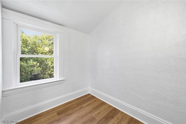 1216 E 168th Street, Cleveland, OH 44110