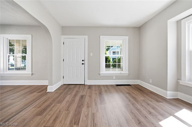 1216 E 168th Street, Cleveland, OH 44110