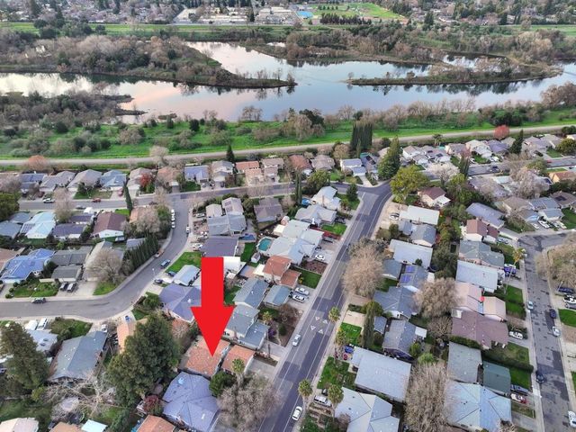 9385 MIRA DEL RIO Dr, Sacramento, CA 95827