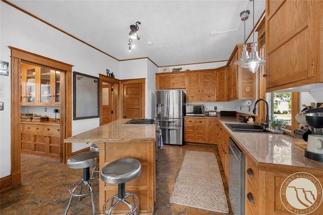 118 Clark Ave, Billings, MT 59101