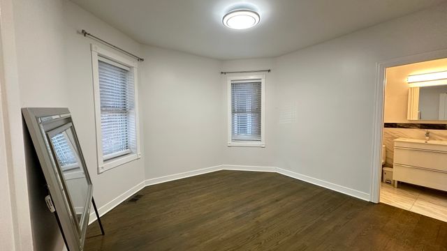 5716 N Campbell Avenue 1, Chicago, IL 60659