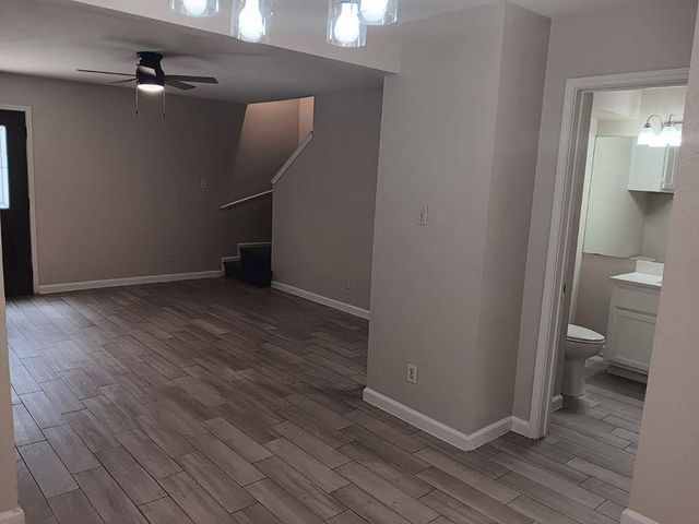 8402 Fathom CIR 106, Austin, TX 78750