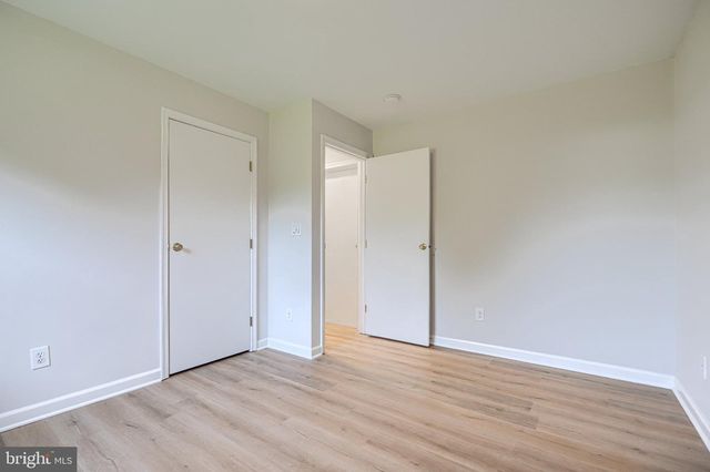926 WAMPLER RD, Middle River, MD 21220