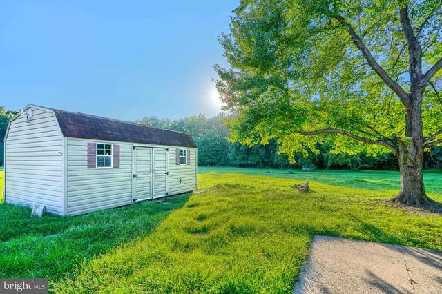 926 WAMPLER RD, Middle River, MD 21220