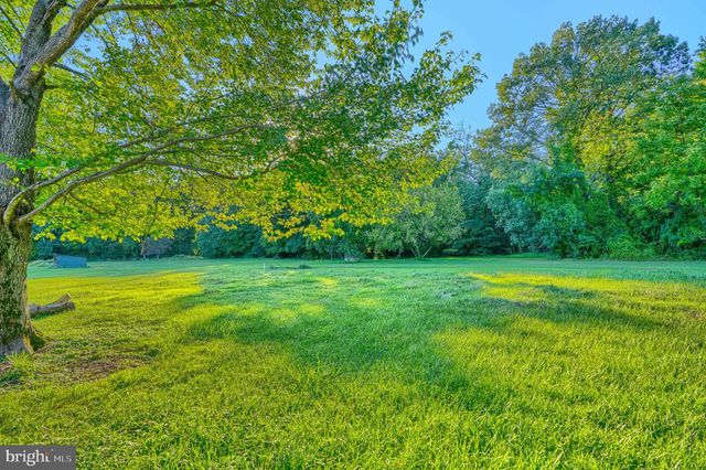 926 WAMPLER RD, Middle River, MD 21220