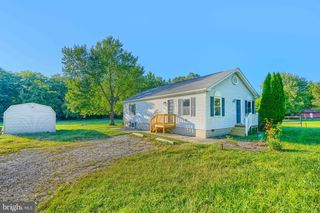 926 WAMPLER RD, Middle River, MD 21220