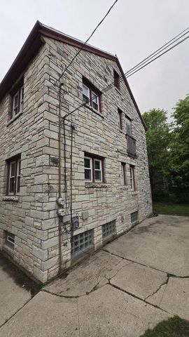 3240 N Richards STREET #3242, Milwaukee, WI 53212