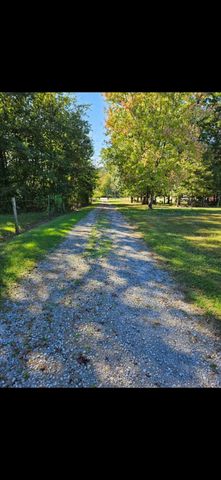 221 Phillips Lane, Junction City, KY 40440