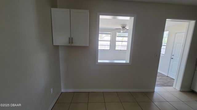 859 Berkshire Road, Daytona Beach, FL 32117