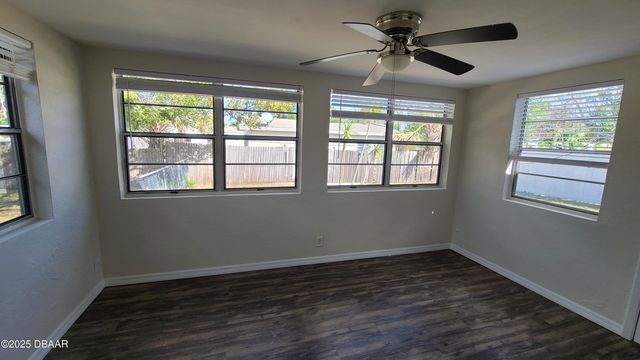 859 Berkshire Road, Daytona Beach, FL 32117