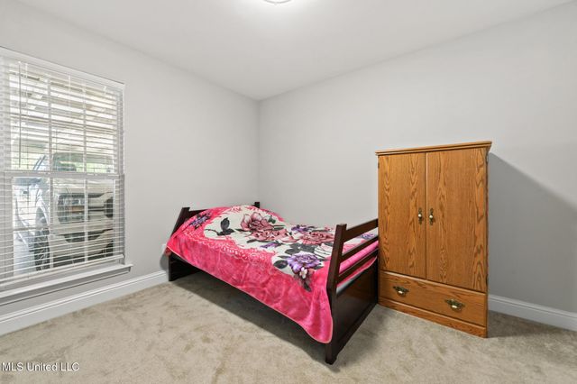 7216 W Larkin Place, Biloxi, MS 39532