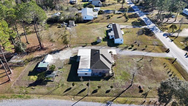 7216 W Larkin Place, Biloxi, MS 39532