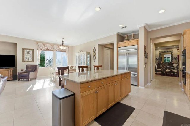15141 Post Oak Lane, El Cajon, CA 92021