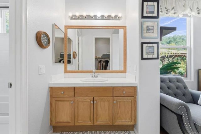 15141 Post Oak Lane, El Cajon, CA 92021