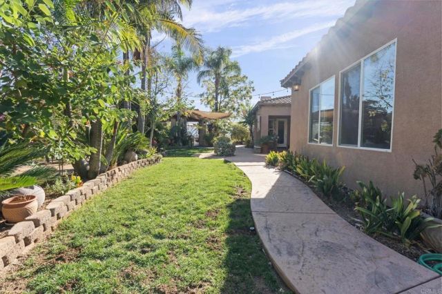 15141 Post Oak Lane, El Cajon, CA 92021