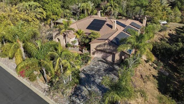 15141 Post Oak Lane, El Cajon, CA 92021
