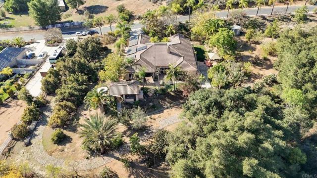 15141 Post Oak Lane, El Cajon, CA 92021