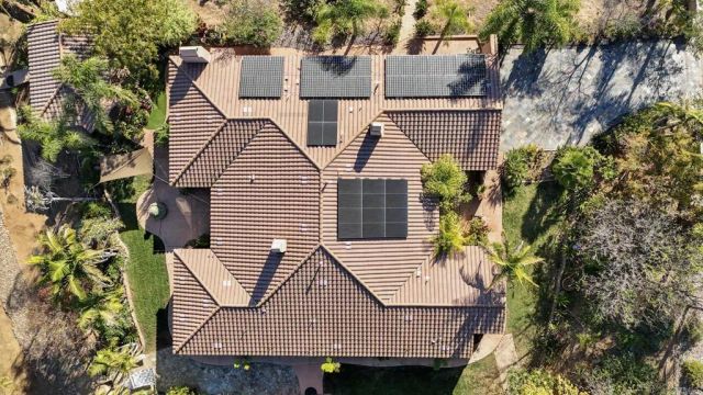 15141 Post Oak Lane, El Cajon, CA 92021