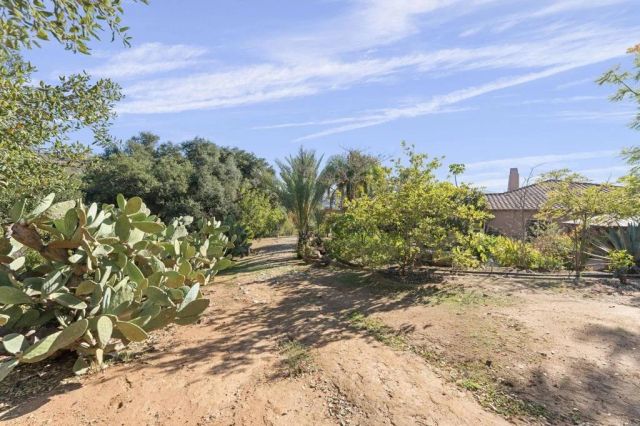 15141 Post Oak Lane, El Cajon, CA 92021