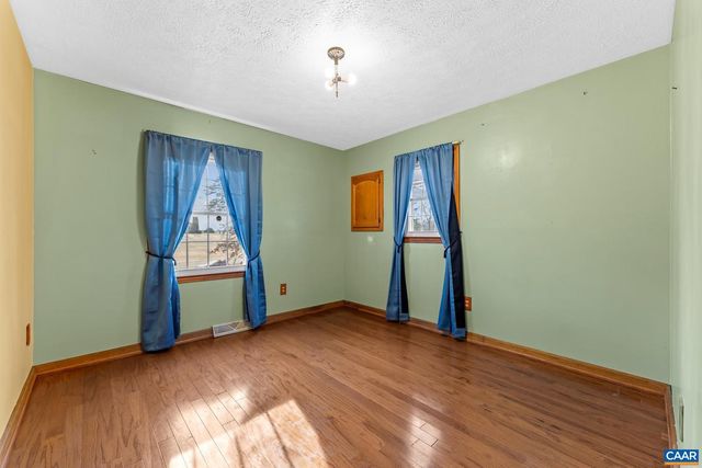 987 MATTHEW MILL RD, Ruckersville, VA 22968