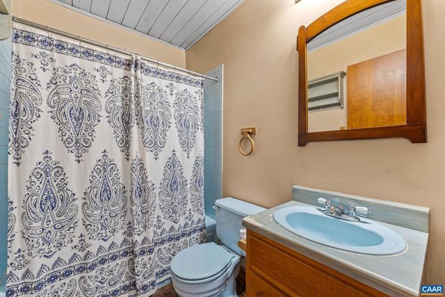 987 MATTHEW MILL RD, Ruckersville, VA 22968