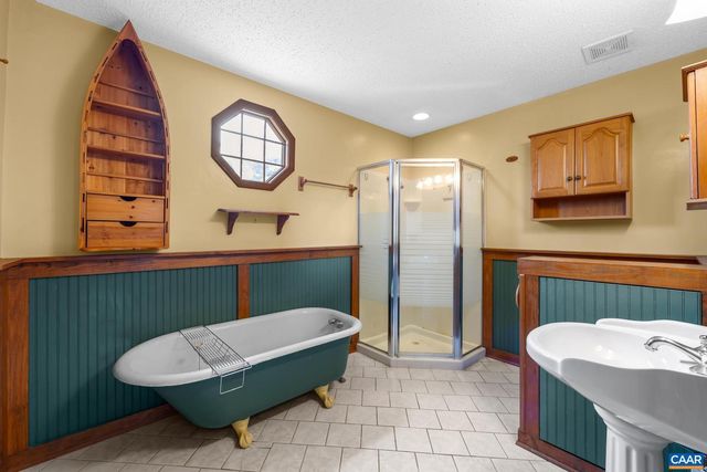 987 MATTHEW MILL RD, Ruckersville, VA 22968