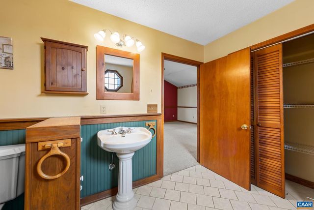 987 MATTHEW MILL RD, Ruckersville, VA 22968