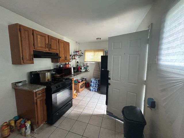 15100 Honore Avenue, Harvey, IL 60426