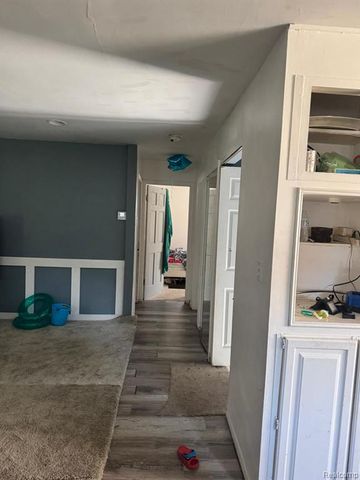 5719 Western Road, Flint, MI 48506