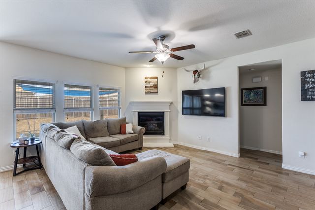 1326 Deerfield Drive, Anna, TX 75409