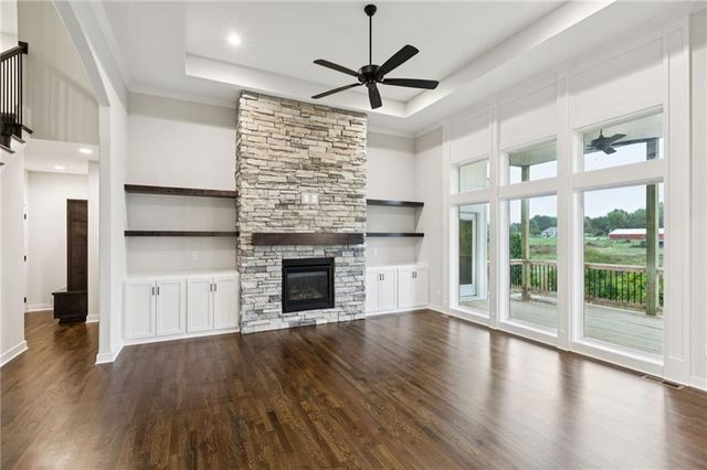 1039 Fir Lane, Liberty, MO 64068