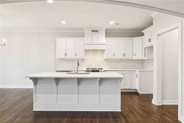 1039 Fir Lane, Liberty, MO 64068