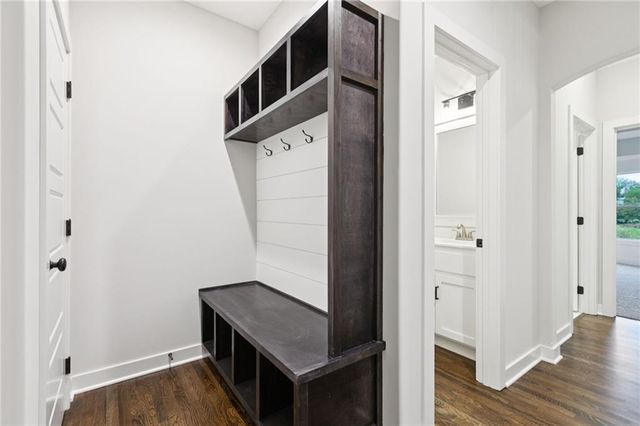 1039 Fir Lane, Liberty, MO 64068